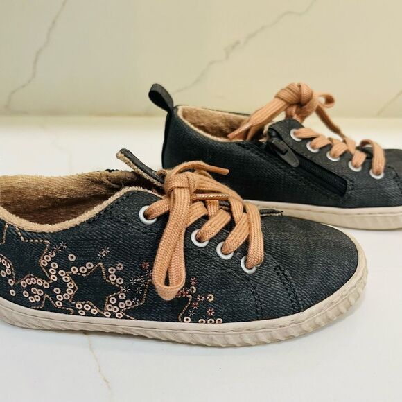 Zara Gray and Pink Sneakers with Reinforced Toe Cap - Picture 7 of 10